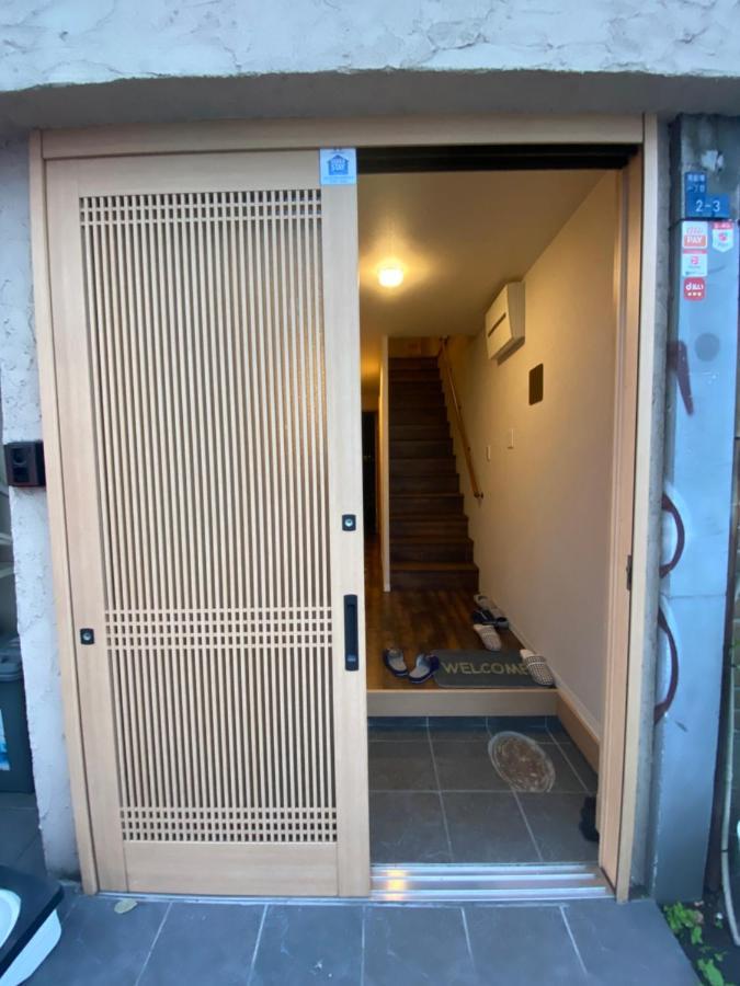 ロッジ蔵123 心斎橋駅徒歩5分 新築一軒家貸切2階建て3Ldk 76M2 道頓堀徒歩8分 中央区南船場 Osaka Exterior foto